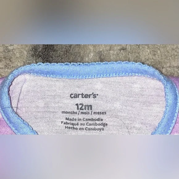 Carters footie onesie - Picture 3 of 3